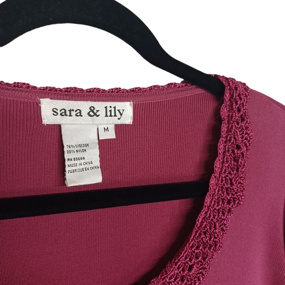 SARA & LILY Magenta Crochet Lace Scoop Neckline Pink Ribbed Top Medium - Picture 3 of 5